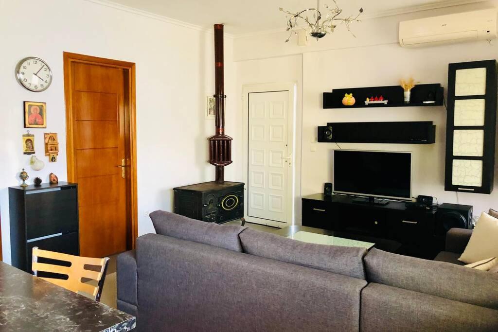 Family Apartment In Greece Kalandra Exterior photo